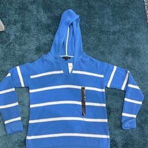 Banana republic sweater size small